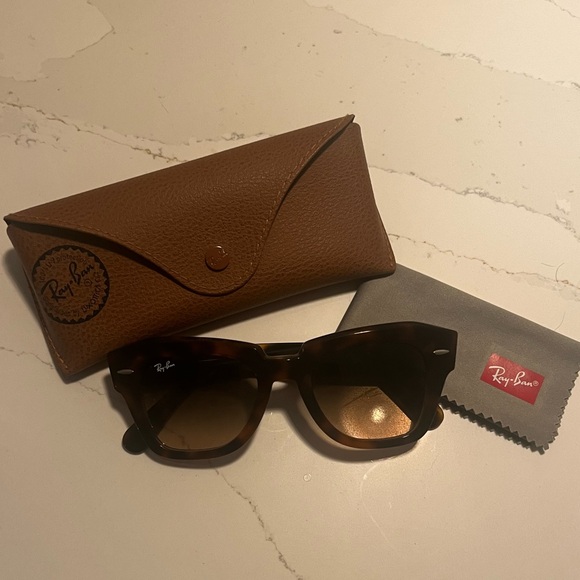 Ray-Ban State Street Sunglasses - Picture 2 of 3